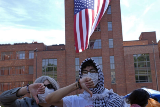Le mouvement étudiant contre la guerre à Gaza se prolonge aux États-Unis et s'étend au Canada